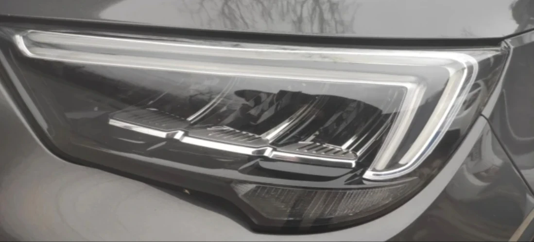 Opel Crossland X, снимка 6 - Автомобили и джипове - 56010611