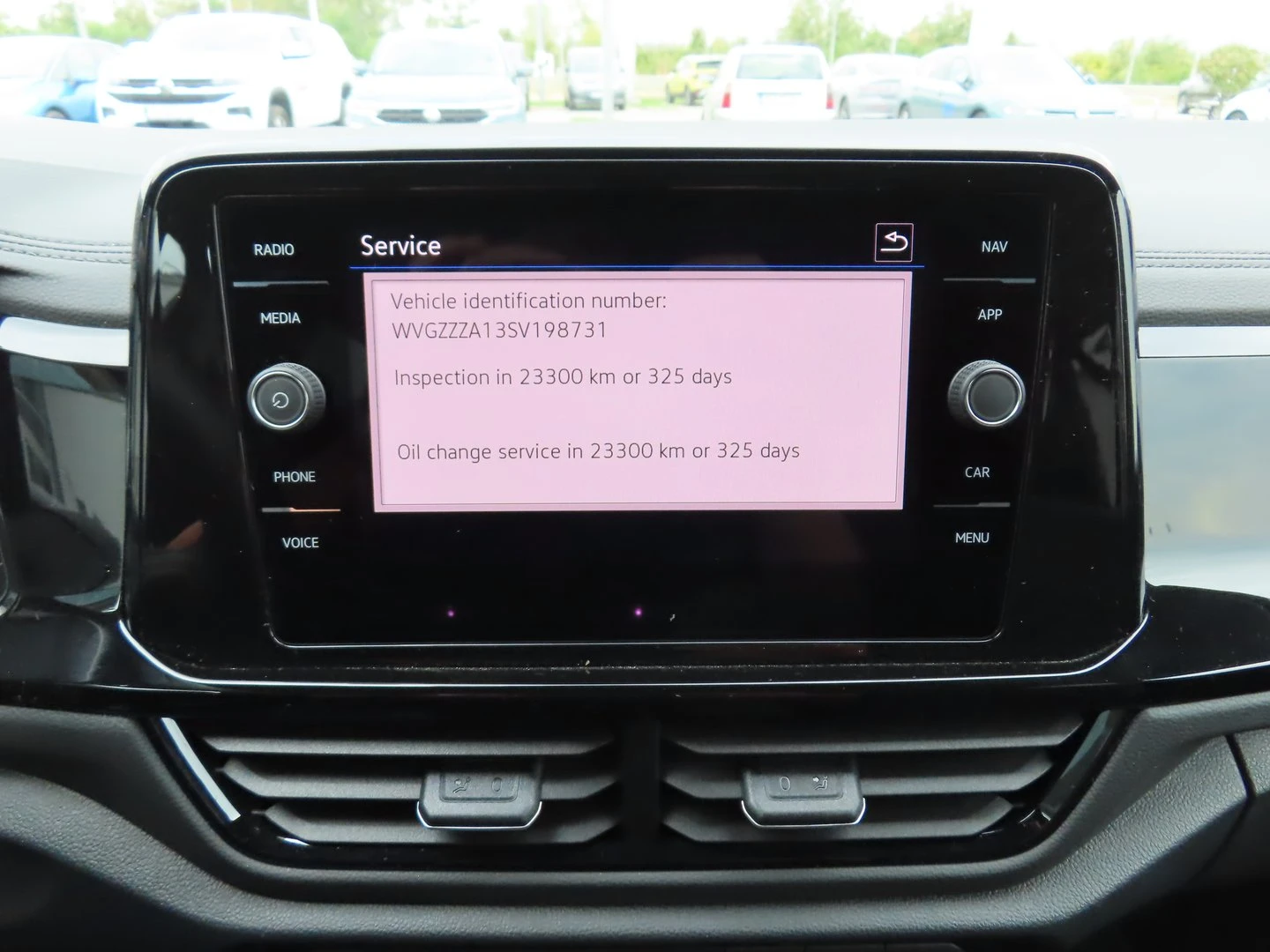VW T-Roc, снимка 9 - Автомобили и джипове - 56420404