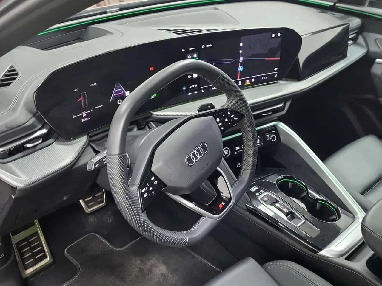 Audi Q5, снимка 2 - Автомобили и джипове - 56685066