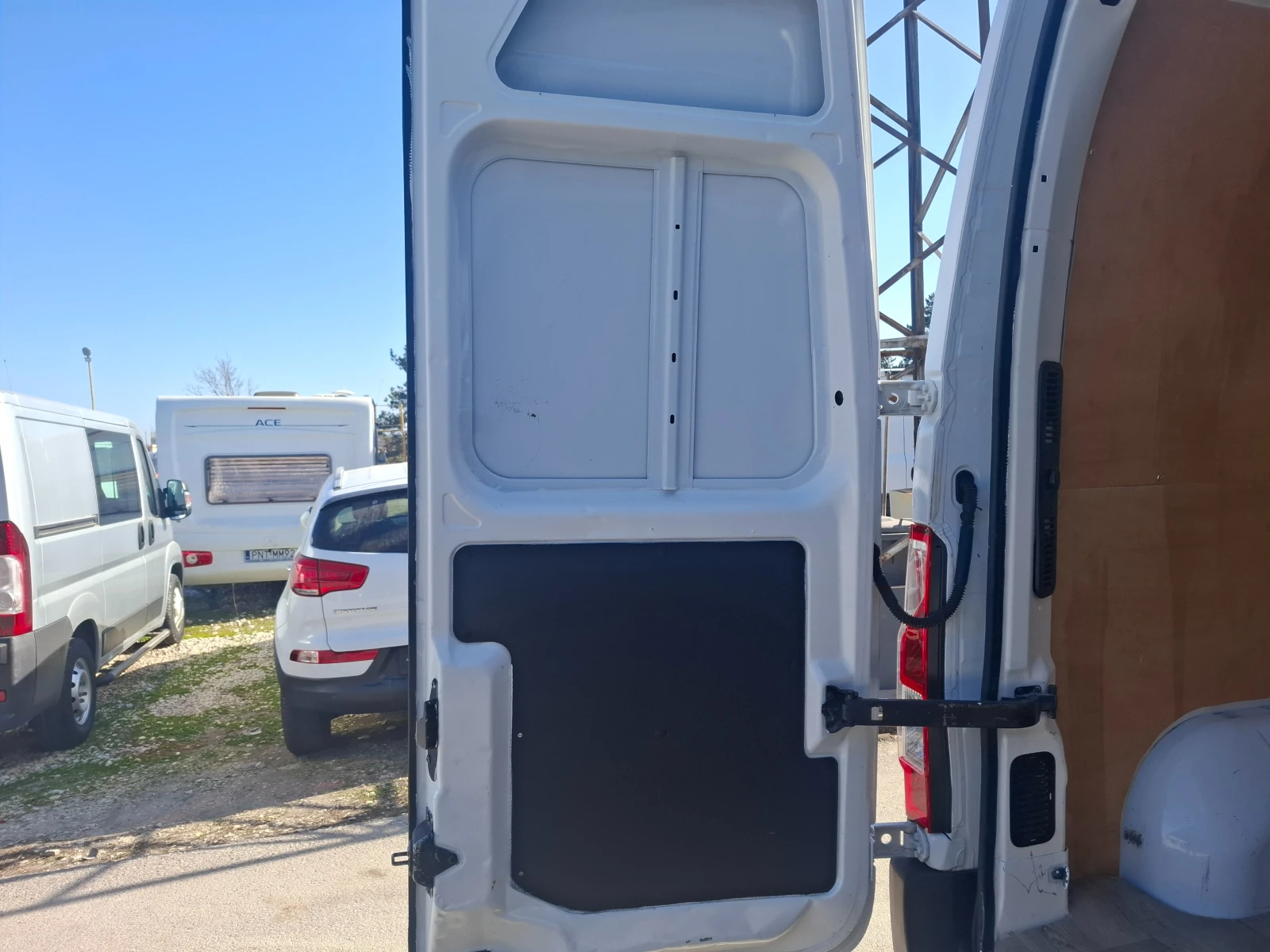 Renault Master 2.3 L3/H2 Климатик, снимка 11 - Бусове и автобуси - 53822427
