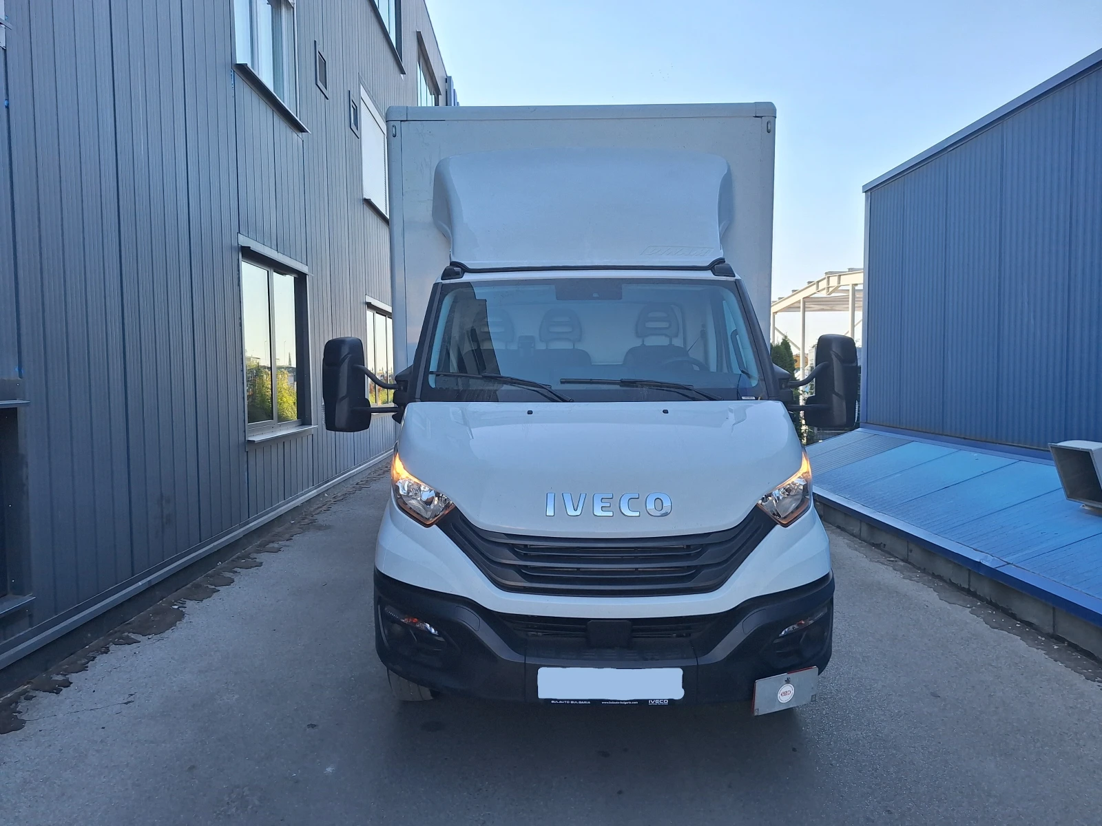 Iveco Daily 70C18, снимка 2 - Бусове и автобуси - 55699278