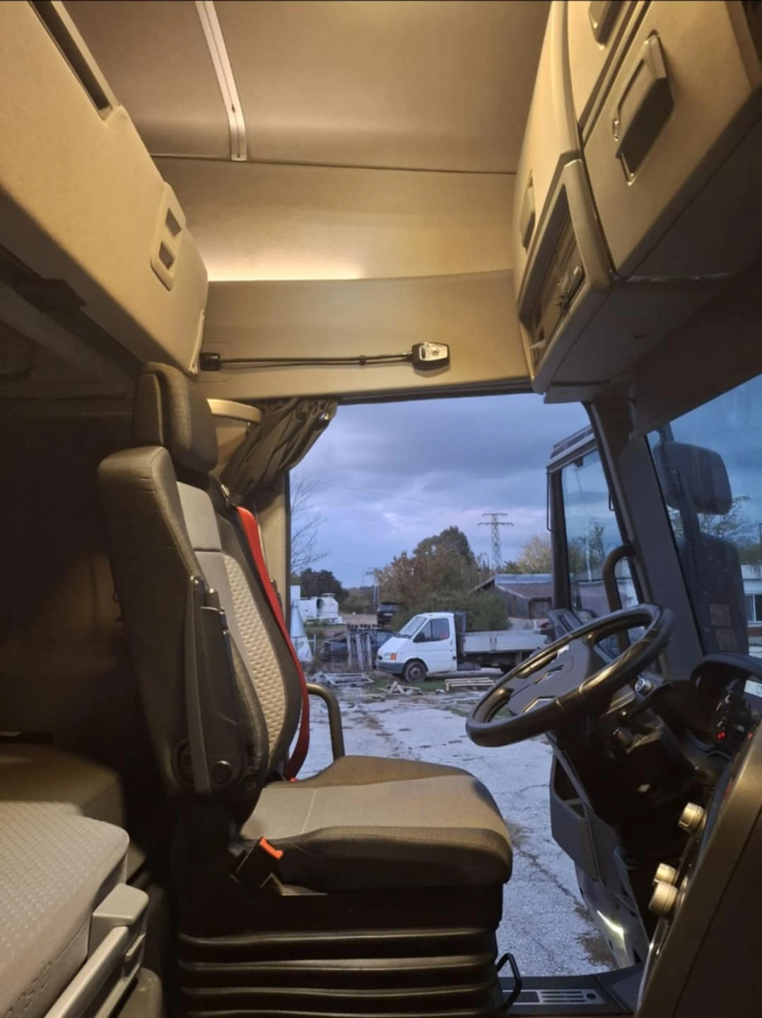 Renault T 520 High  - изображение 6