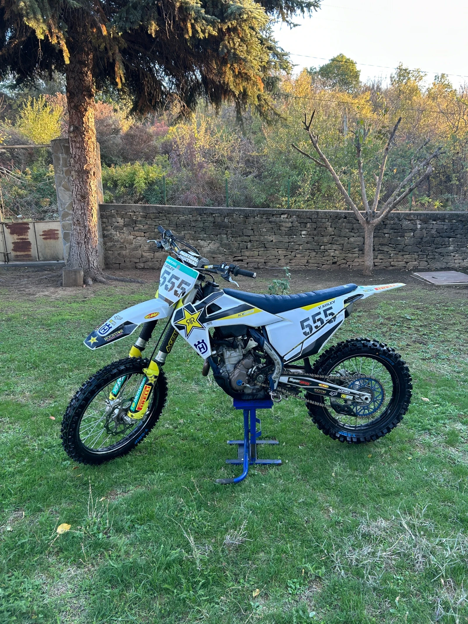 Husqvarna FC | Mobile.bg   1