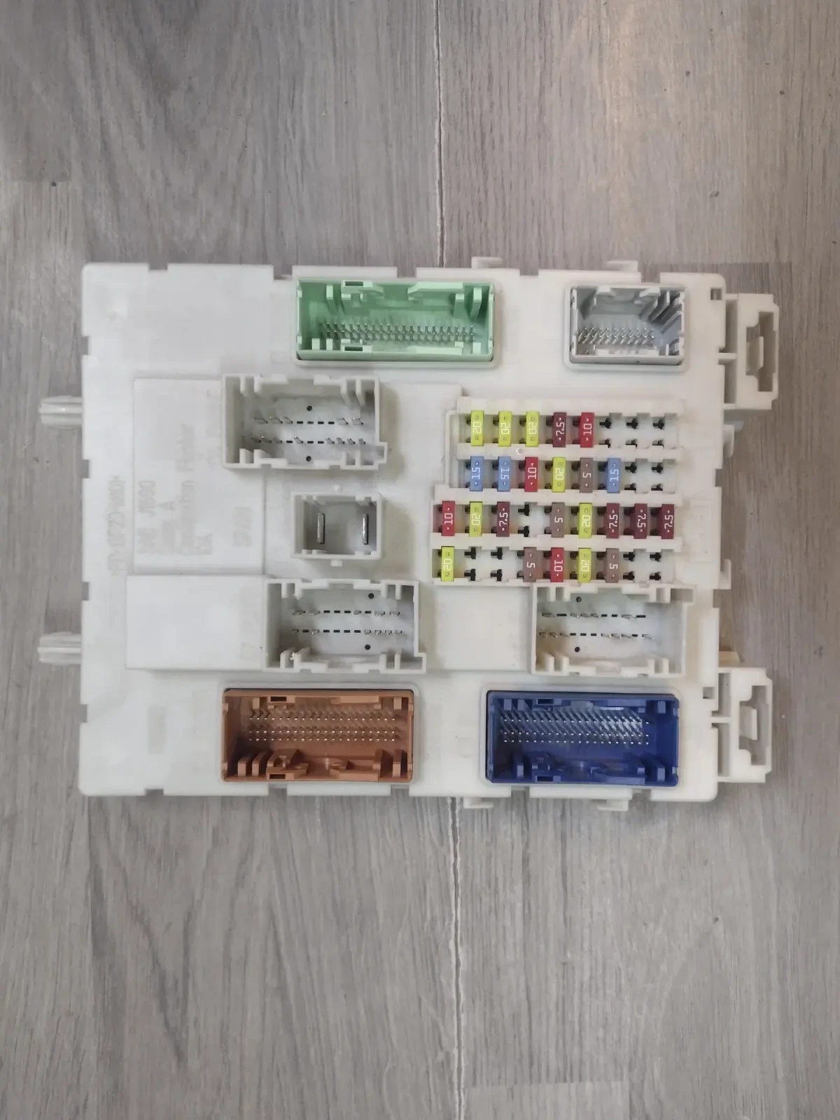 BV6T14A073BC    FORD  97RI010012   116RA000084 FoMoCo  BV6T-14A073-BC | Mobile.bg   1