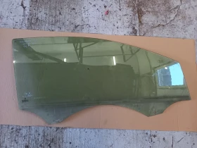 Стъкло предно дясно Ситроен Ц2