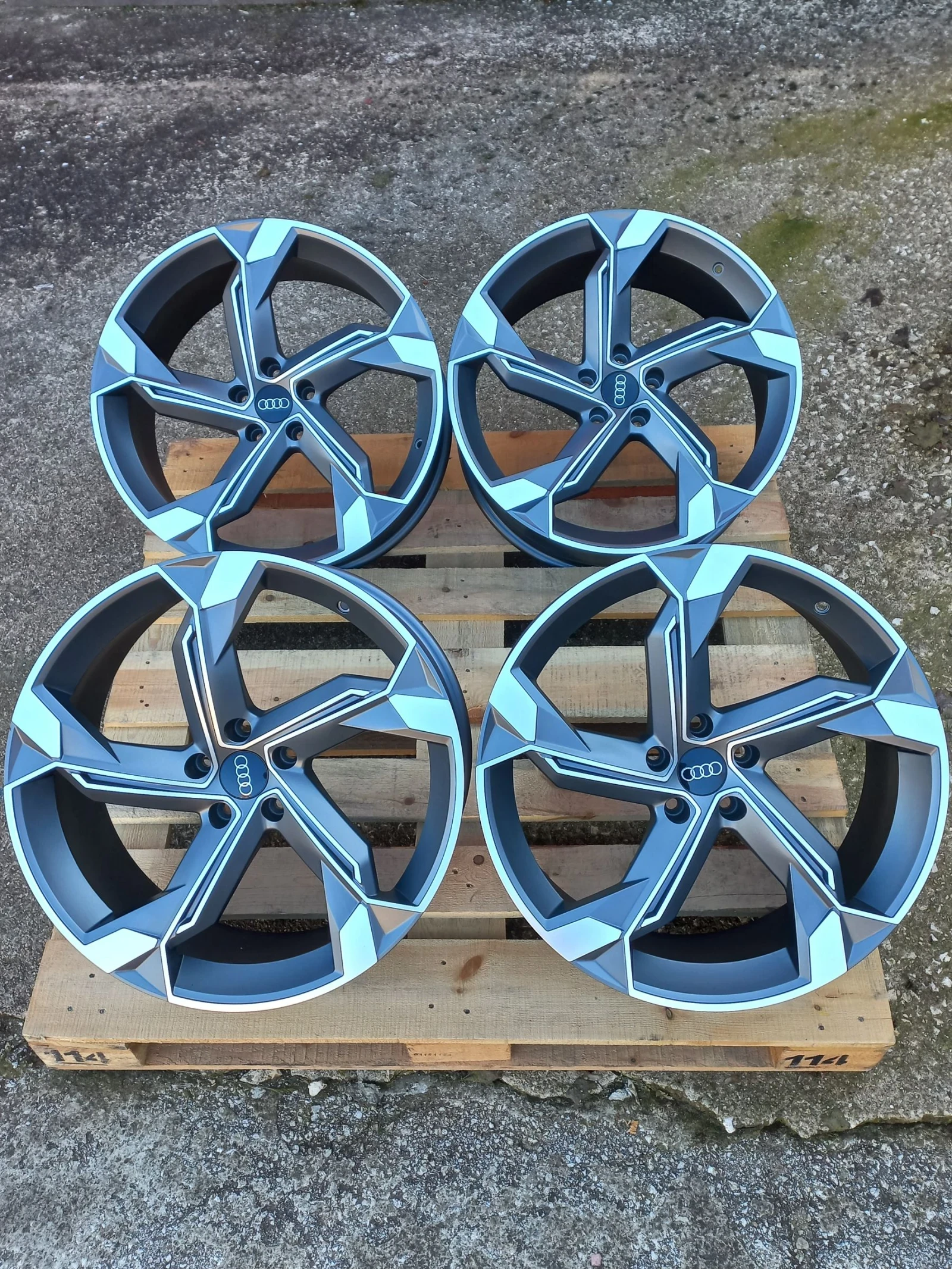 Джанти за Audi, снимка 3 - Гуми и джанти - 53968491