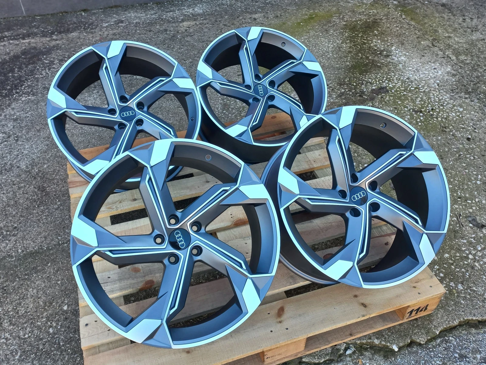 Джанти за Audi, снимка 4 - Гуми и джанти - 53968491