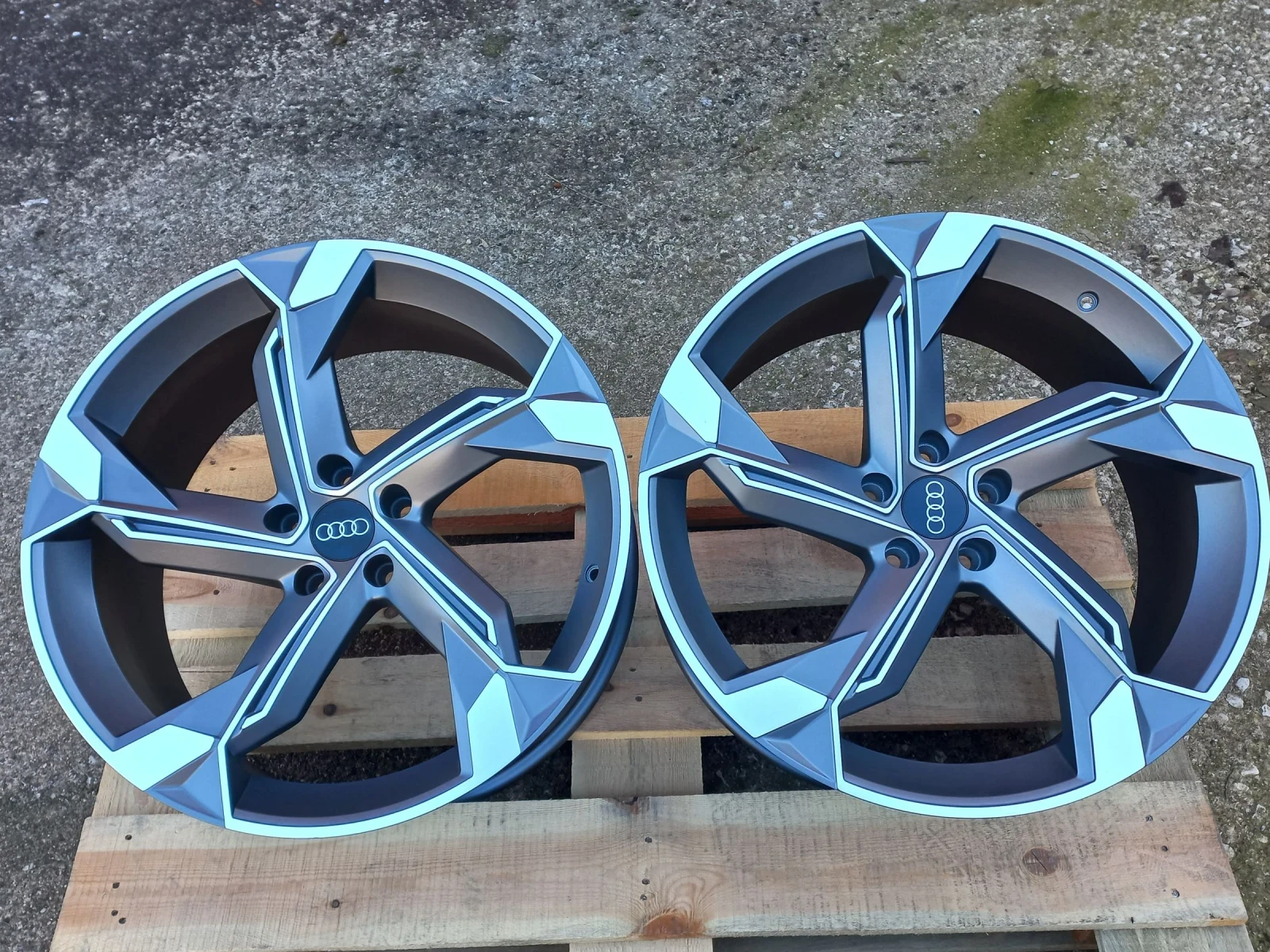 Джанти за Audi, снимка 10 - Гуми и джанти - 53968491