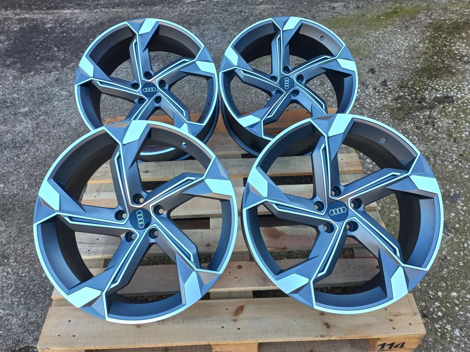 Джанти за Audi, снимка 5 - Гуми и джанти - 53968491