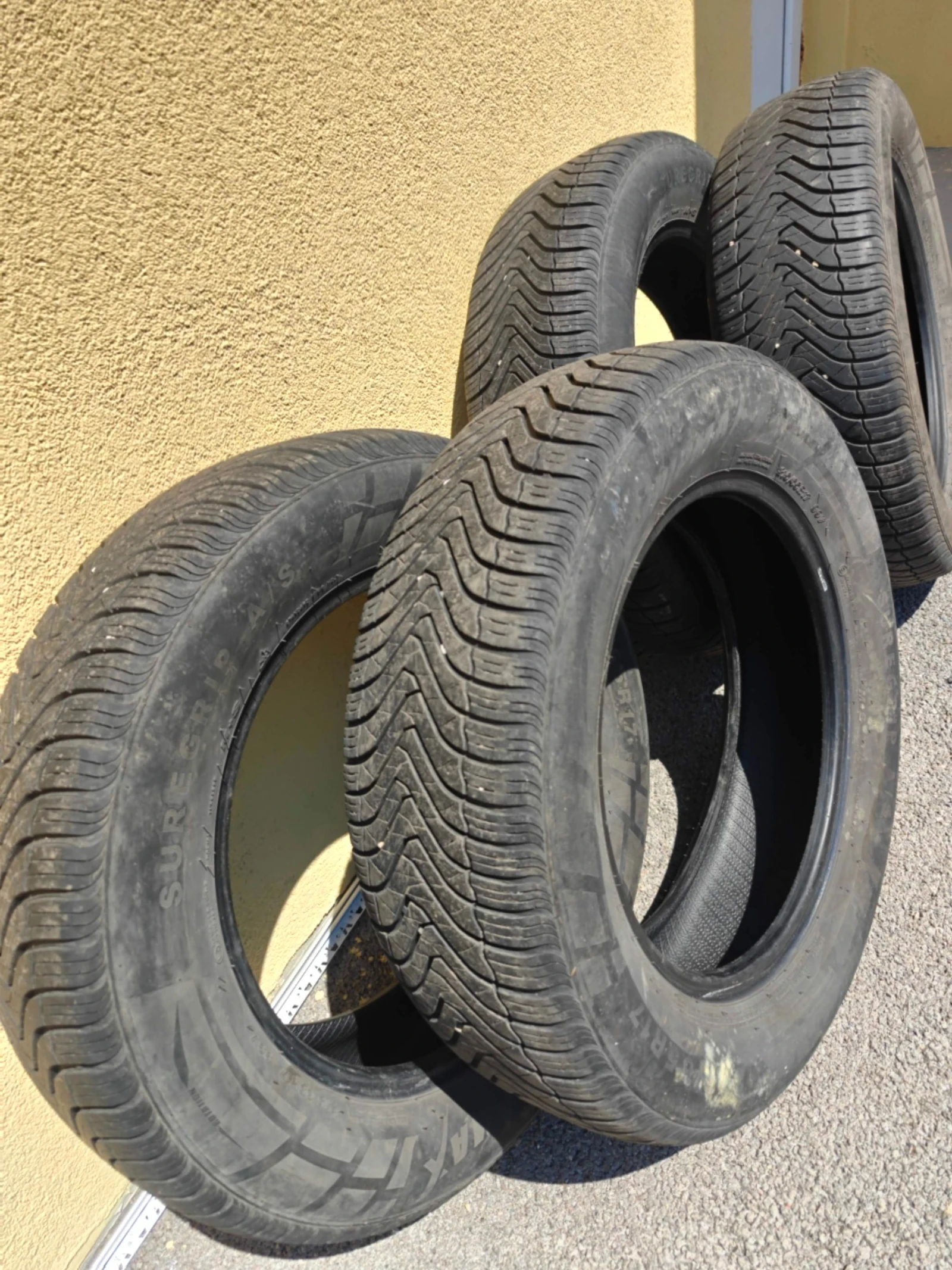 Гуми Всесезонни 215/60R17, снимка 2 - Гуми и джанти - 55220983