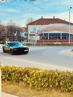 Dodge Challenger 6.4L SRT, снимка 5