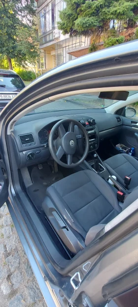 VW Golf 1.9ТДИ, 105 коня, снимка 5