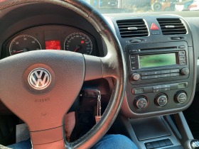 VW Golf 2.0 TDI 140hp. ОБСЛУЖЕН !!!, снимка 11 - Автомобили и джипове - 45405312