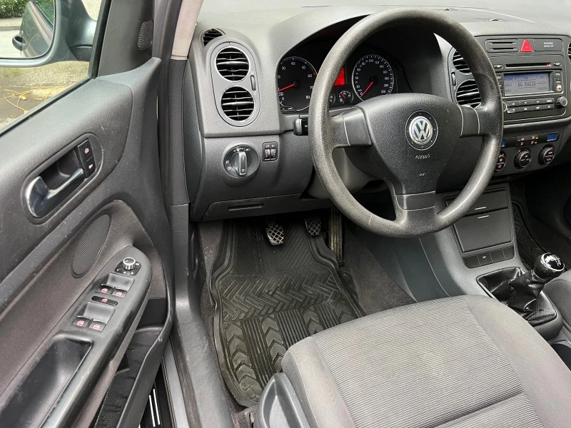 VW Golf Plus 1.4i KLIMATRONIK/UNIKAT, снимка 9 - Автомобили и джипове - 43474359