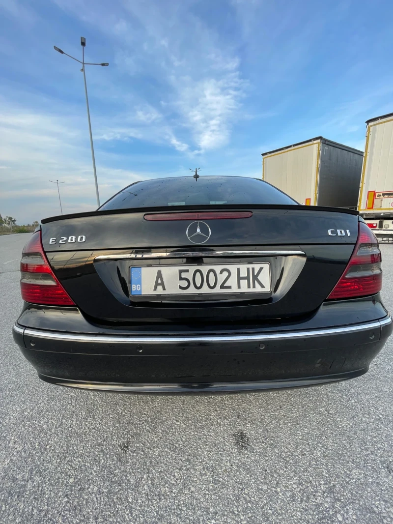 Mercedes-Benz E 280 Avantgarde 3.2 CDI, снимка 5 - Автомобили и джипове - 47568683