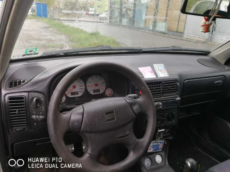 Seat Ibiza 1800, снимка 4 - Автомобили и джипове - 47800378