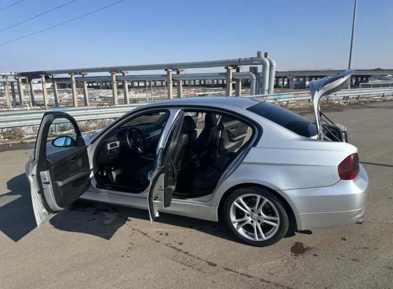 BMW 320 E90, снимка 12 - Автомобили и джипове - 49214724