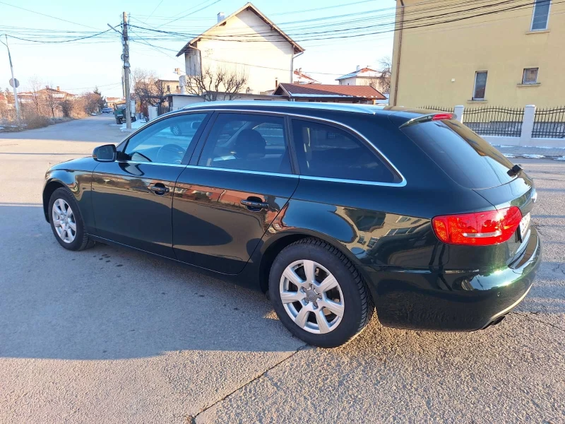 Audi A4 Б8 2.0 Автомат, снимка 4 - Автомобили и джипове - 49330123