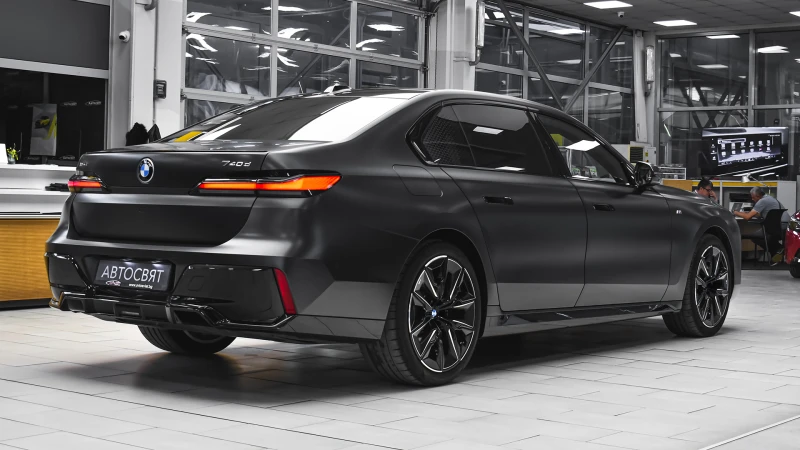 BMW 740 d xDrive M Sport Mild Hybrid Sportautomatic, снимка 6 - Автомобили и джипове - 50223743