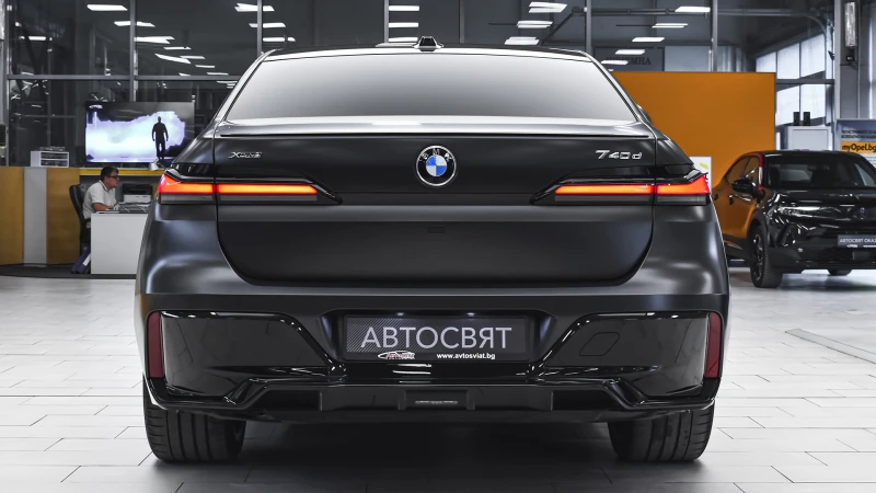 BMW 740 d xDrive M Sport Mild Hybrid Sportautomatic, снимка 3 - Автомобили и джипове - 50223743