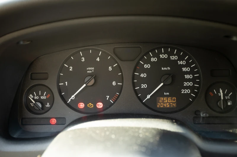 Opel Astra G 100 1.6 АВТОМАТИК, снимка 17 - Автомобили и джипове - 52095319