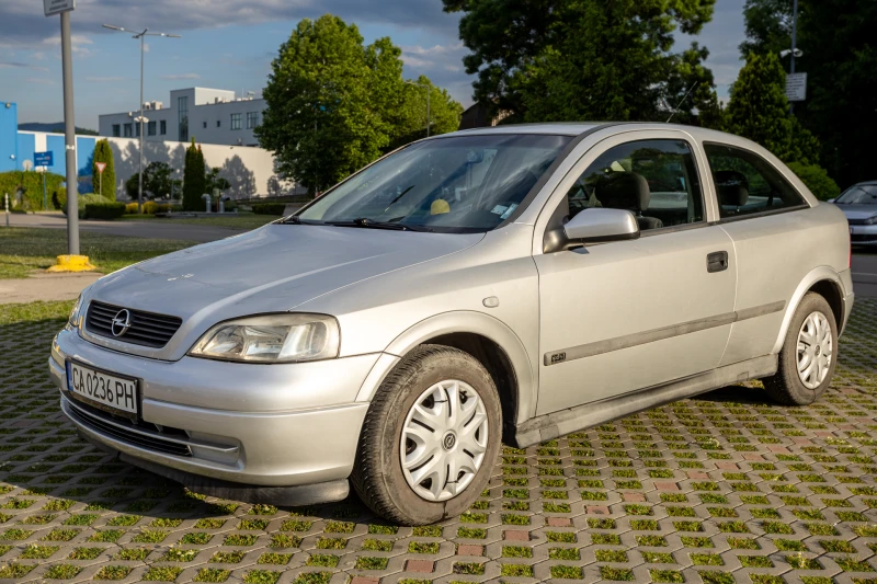 Opel Astra G 100 1.6 АВТОМАТИК, снимка 3 - Автомобили и джипове - 52095319