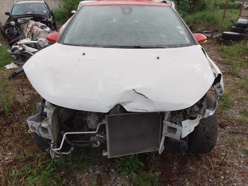 Citroen C3 1.2i, снимка 3 - Автомобили и джипове - 50575412