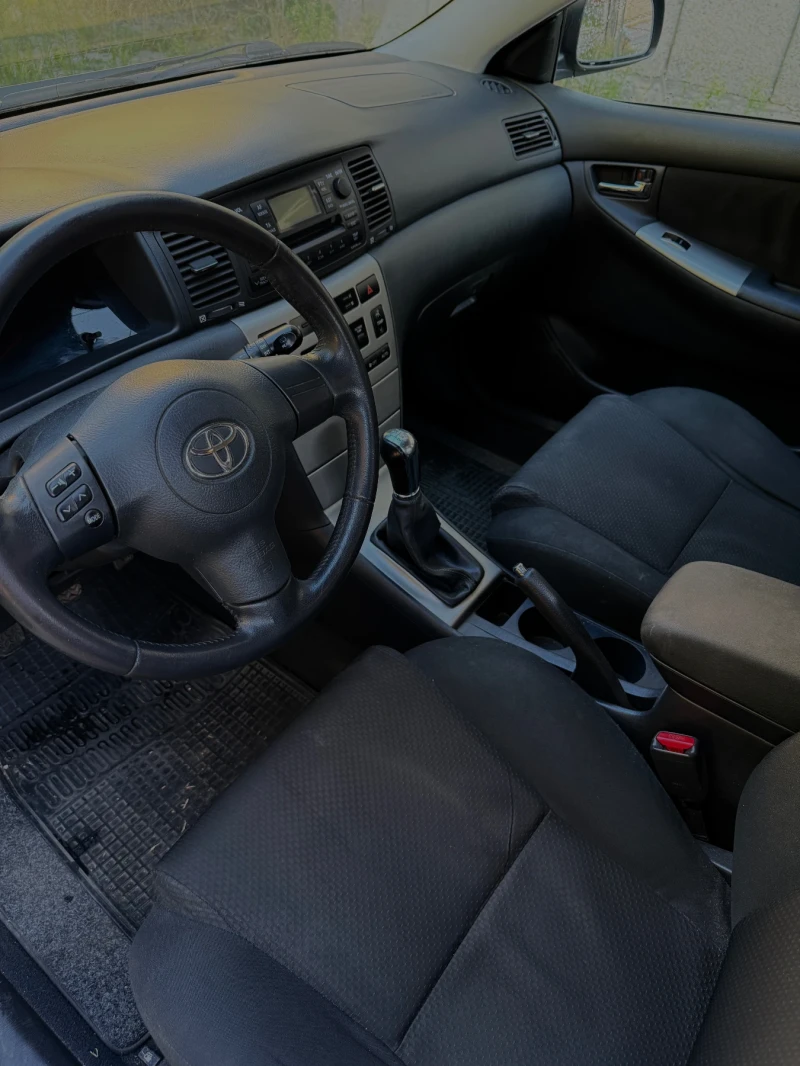Toyota Corolla 2.0 D-4D, снимка 8 - Автомобили и джипове - 51914805