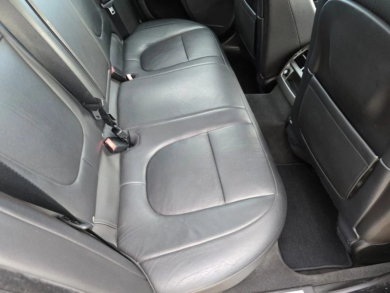 Jaguar Xf 3.0D V6, снимка 11 - Автомобили и джипове - 51852109