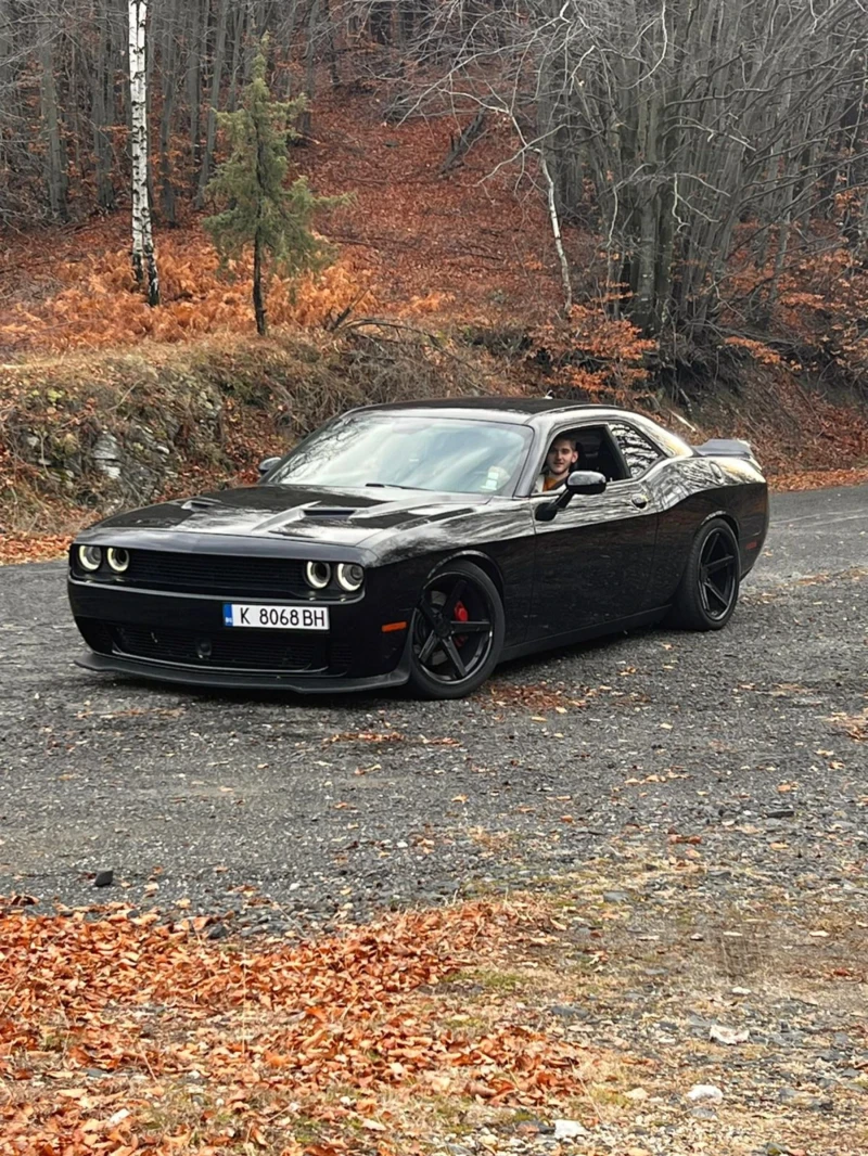 Dodge Challenger 6.4L SRT, снимка 13 - Автомобили и джипове - 53587077