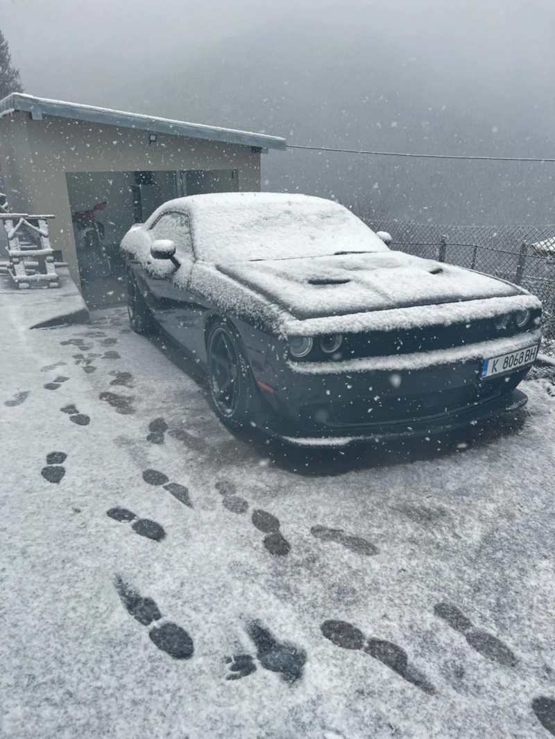 Dodge Challenger 6.4L SRT, снимка 6 - Автомобили и джипове - 53587077