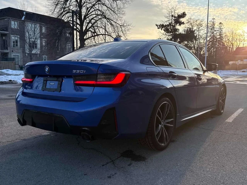 BMW 330 330i xDrive  CARFAX, снимка 3 - Автомобили и джипове - 53600333