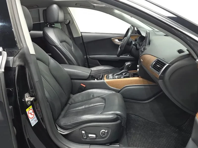 Audi A7 3.0 TDI Quattro - САМО 30% АВАНС, снимка 11 - Автомобили и джипове - 56158758
