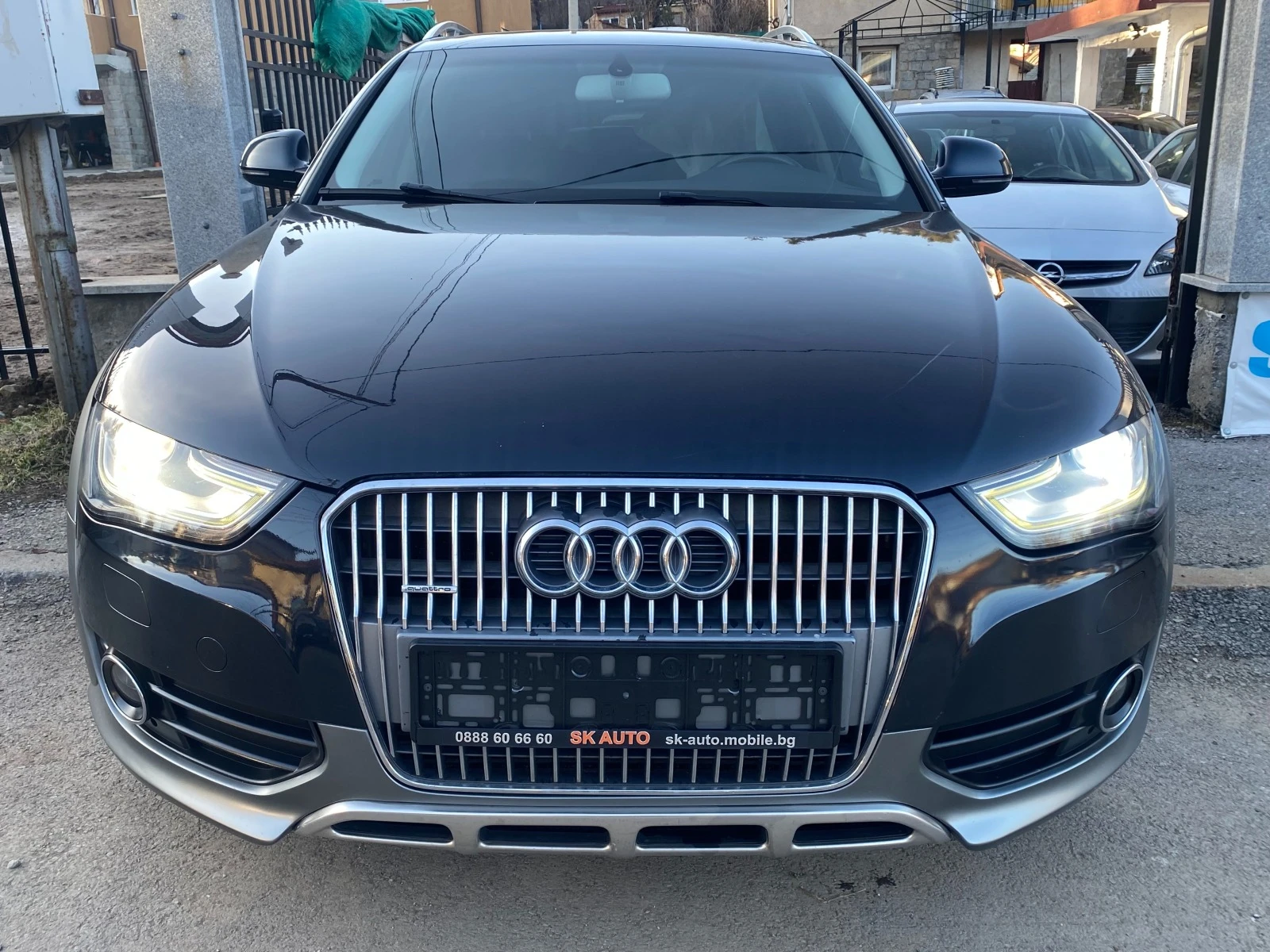 Audi A4 Allroad 3.0TDI-245k.s-4X4-LED-XENON-ФЕЙС-NAVI-PDC-AUTOMAT - изображение 2