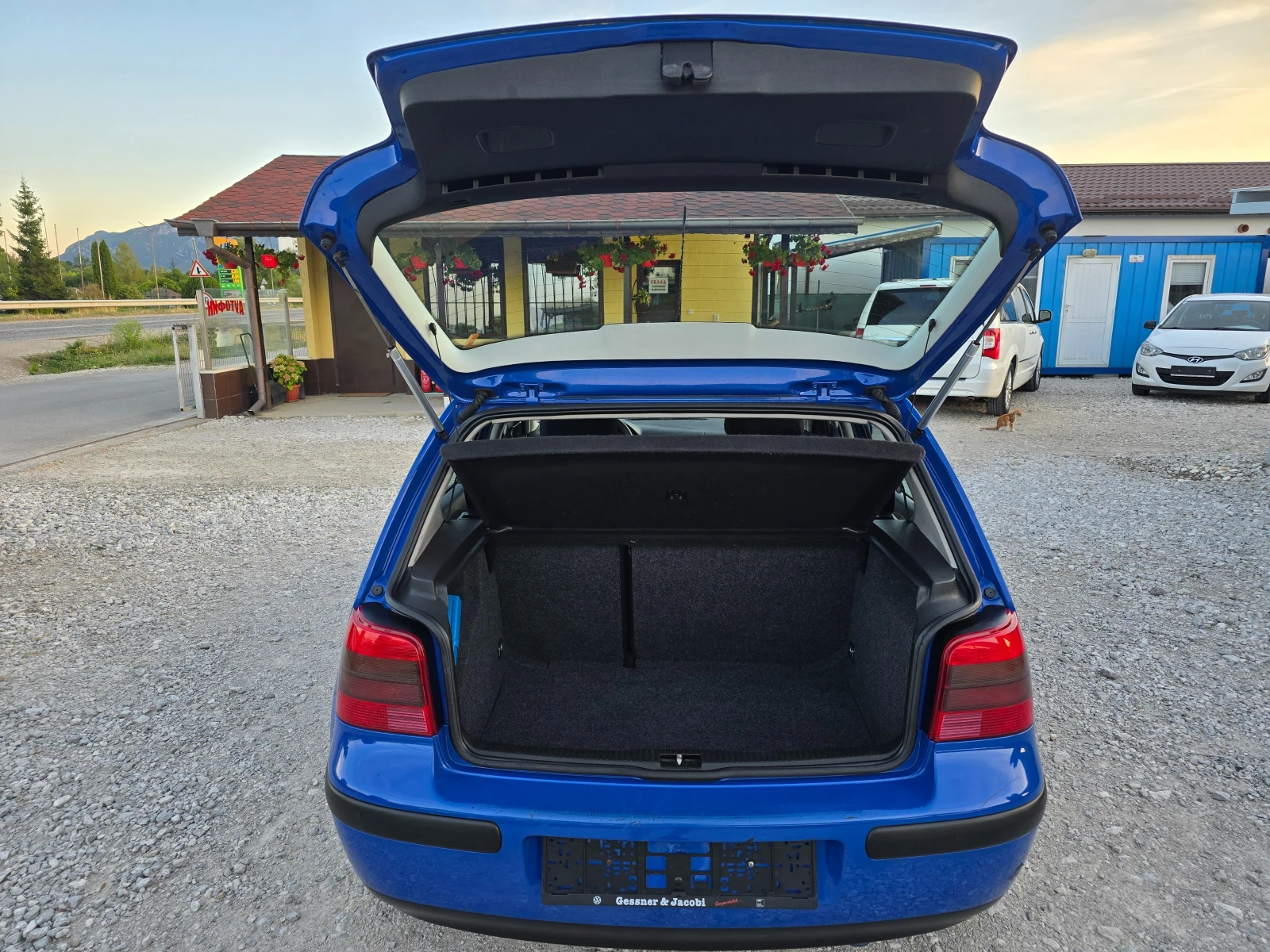 VW Golf 1.6    | Mobile.bg   15