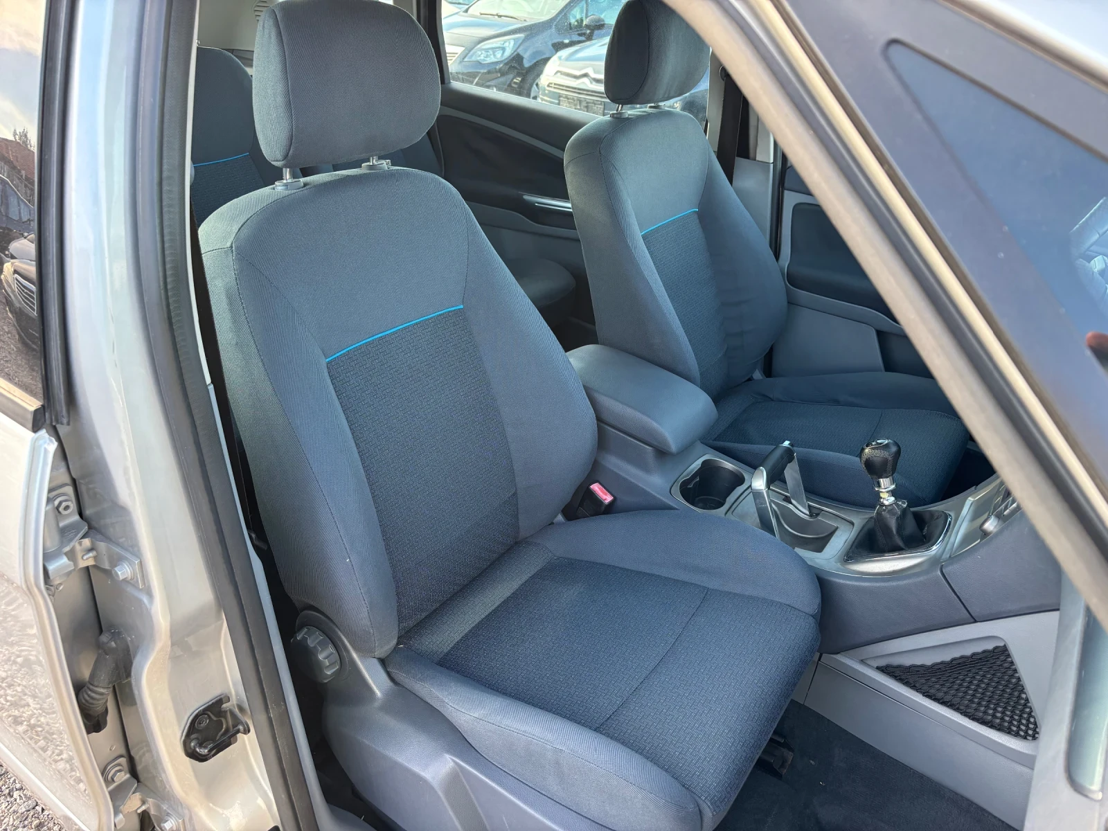 Ford S-Max 2.0-140кс - изображение 8