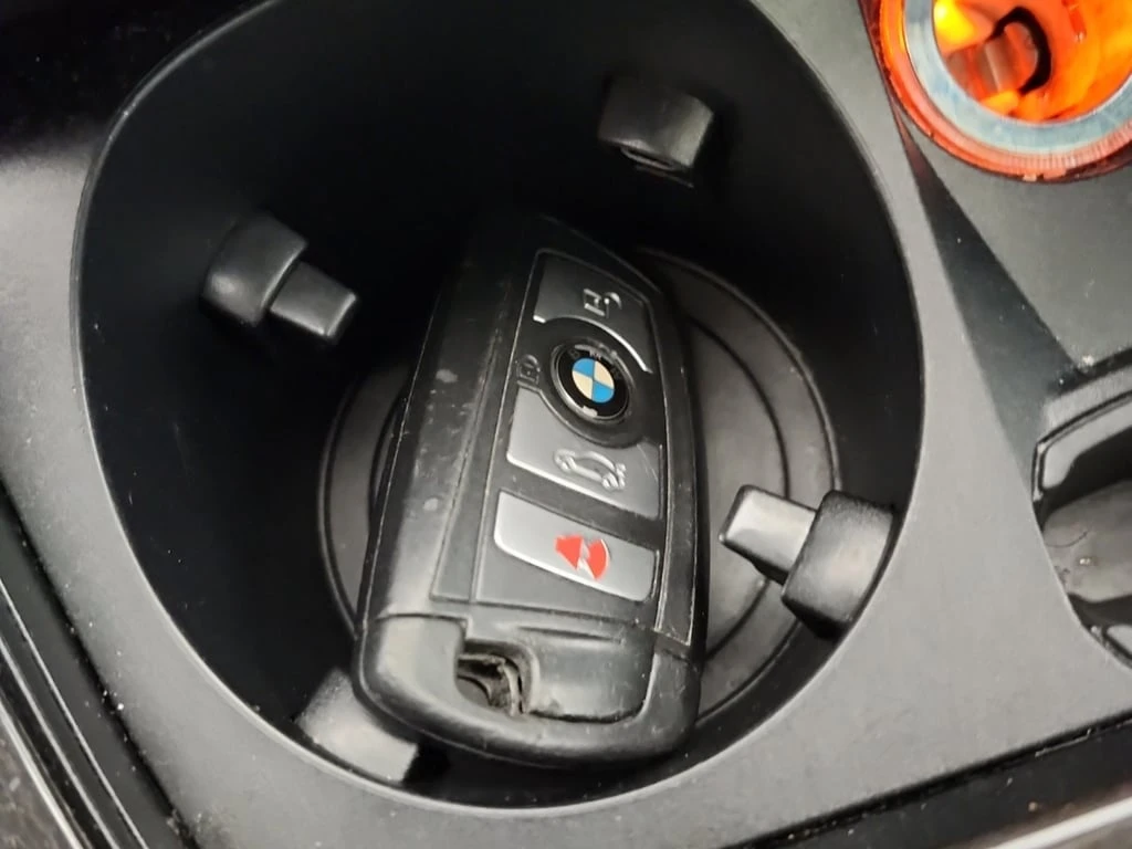 BMW 528 * 528I XDRIVE * CARFAX * БЕЗ ПЪРВОНАЧАЛНА ВНОСКА - изображение 7