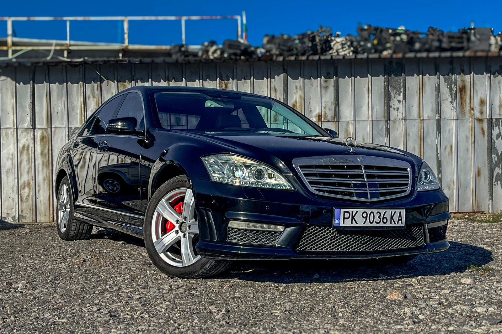 Mercedes-Benz S 550 FACELIFT | AMG PACKAGE!!! РЕАЛНИ КИЛОМЕТРИ! с ГАЗ - изображение 3