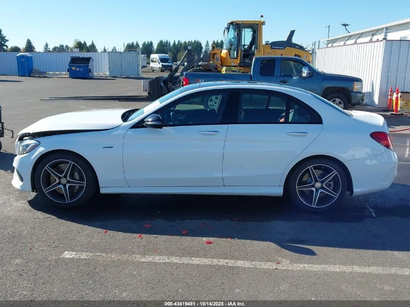 Mercedes-Benz C 450 AMG 2016 MERCEDES-BENZ C 450 AMG 4MATIC - изображение 6