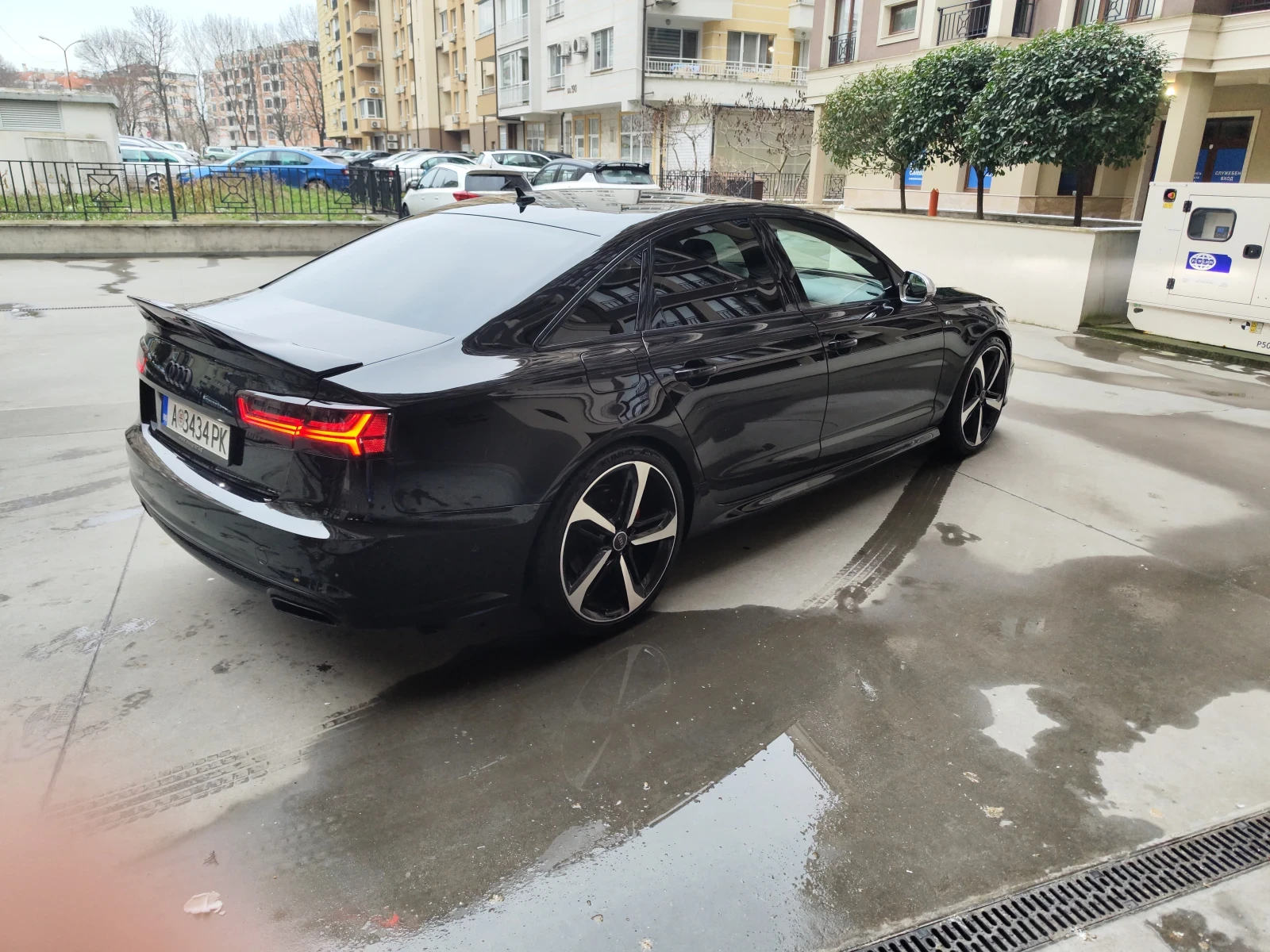 Audi A6 Competition - изображение 8