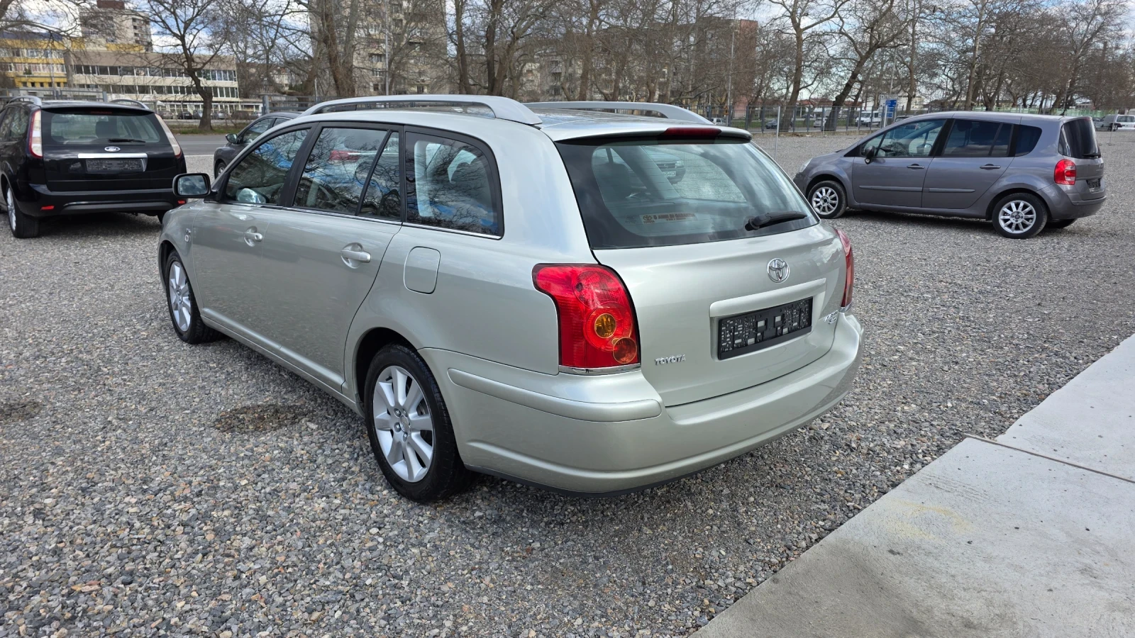 Toyota Avensis | Mobile.bg � ����������� 7