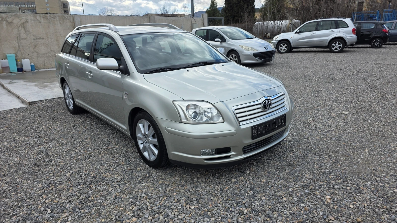 Toyota Avensis | Mobile.bg � ����������� 3