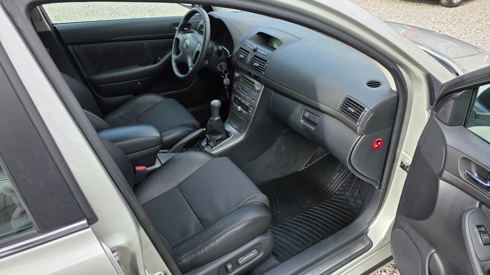 Toyota Avensis | Mobile.bg � ����������� 11