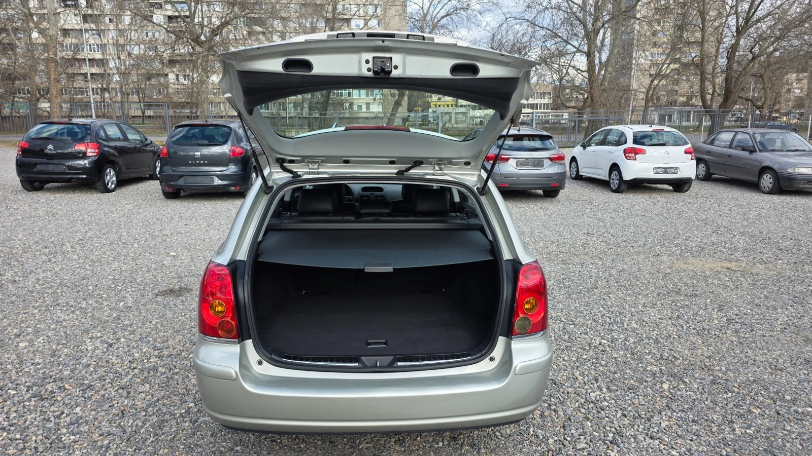 Toyota Avensis | Mobile.bg � ����������� 13