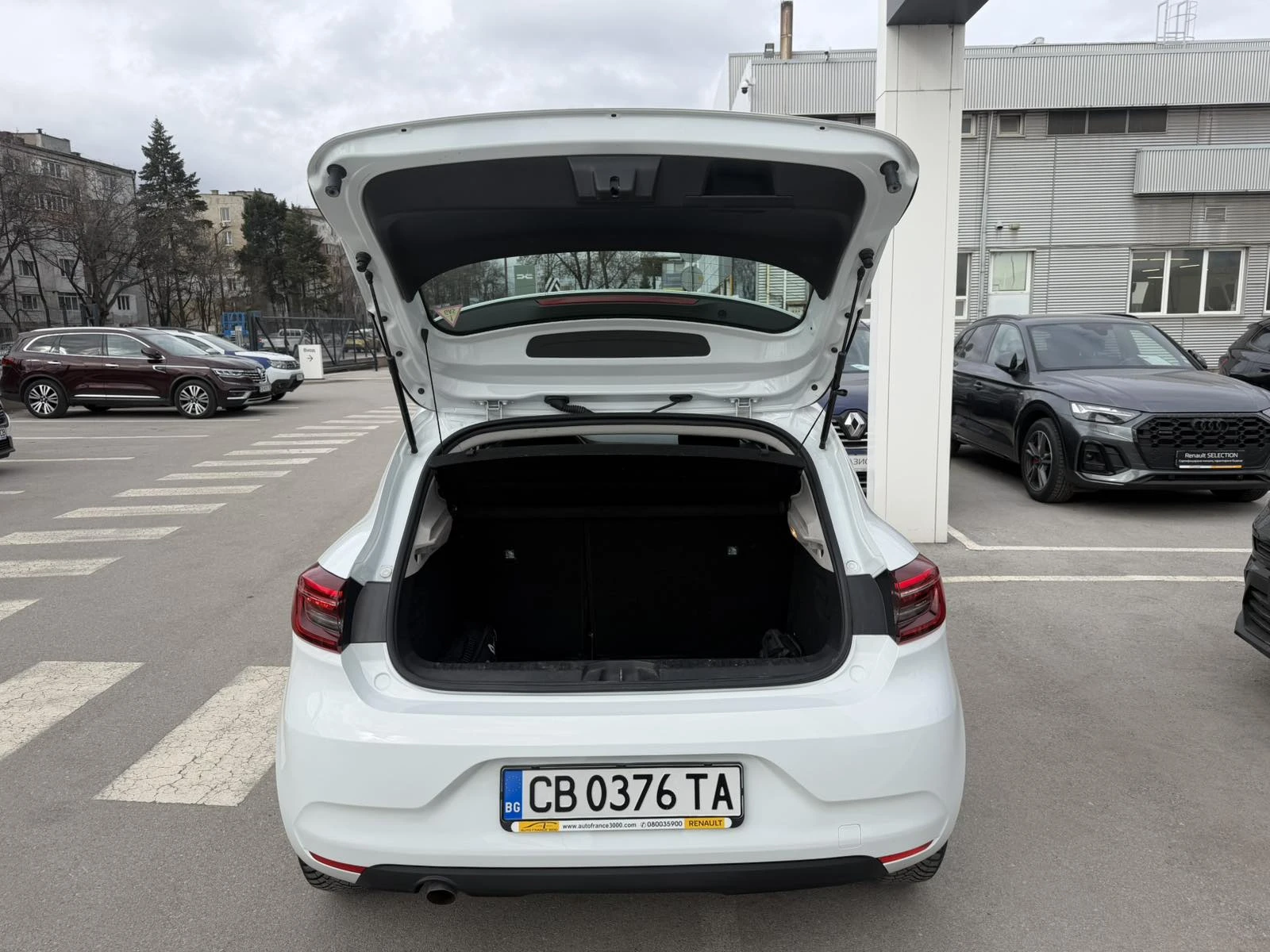 Renault Clio 1.0 Tce/LPG/100k.c., снимка 9 - Автомобили и джипове - 53956616