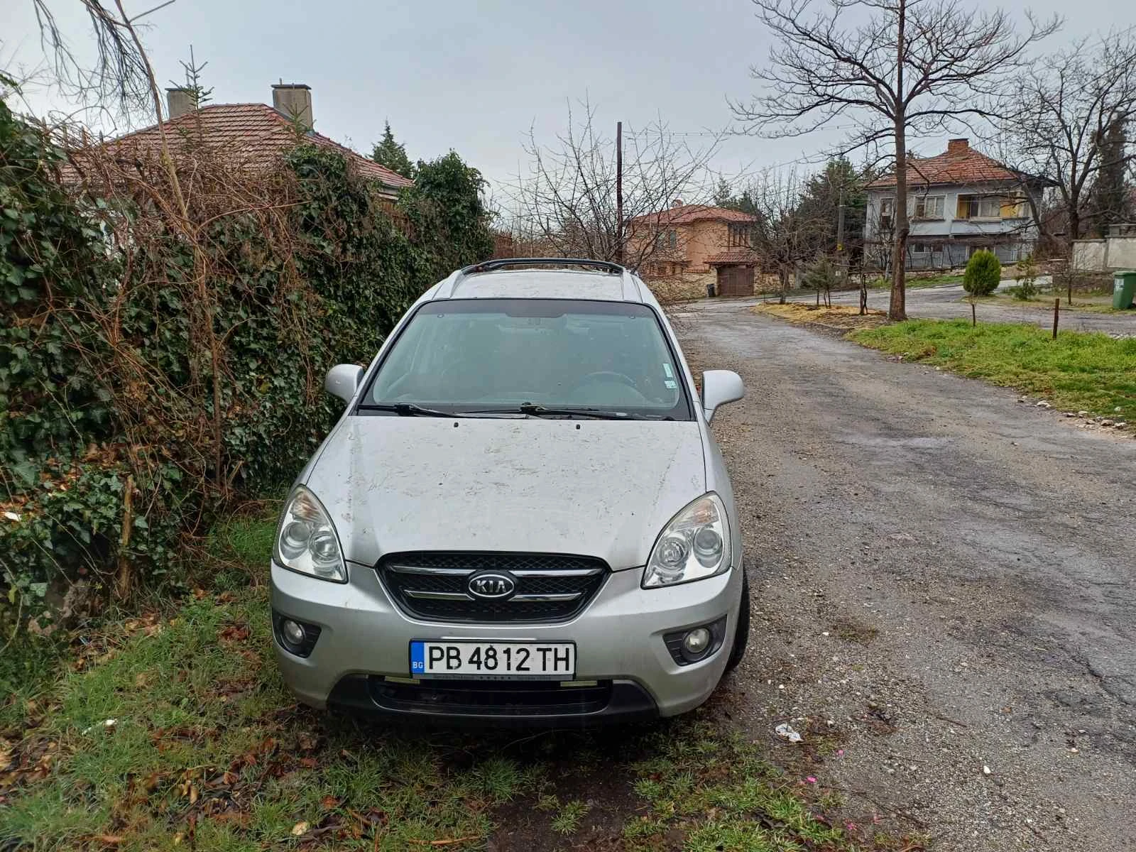 Kia Carens undefined | Auto.bg — изображение 1