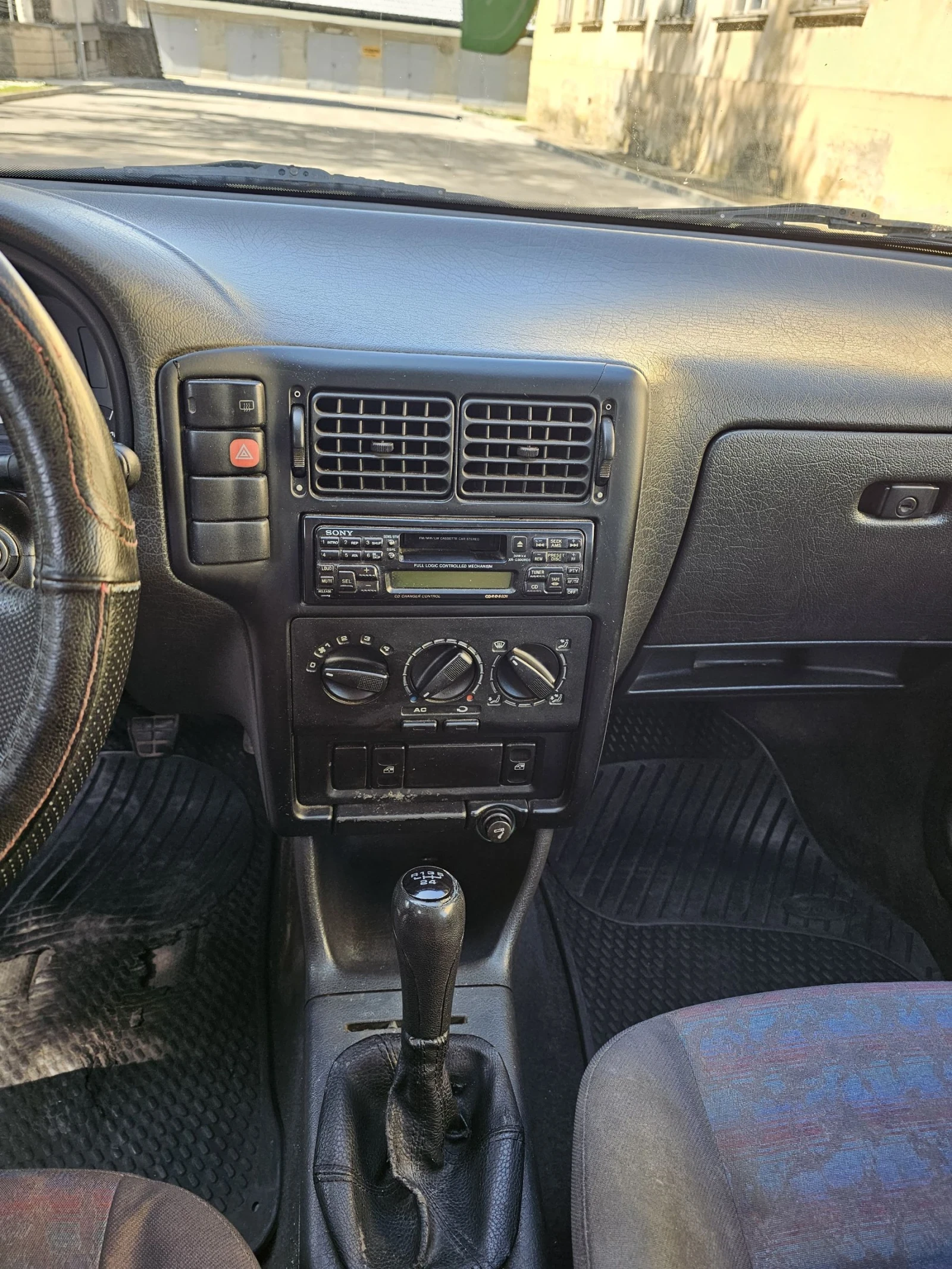 VW Polo, снимка 13 - Автомобили и джипове - 54236719