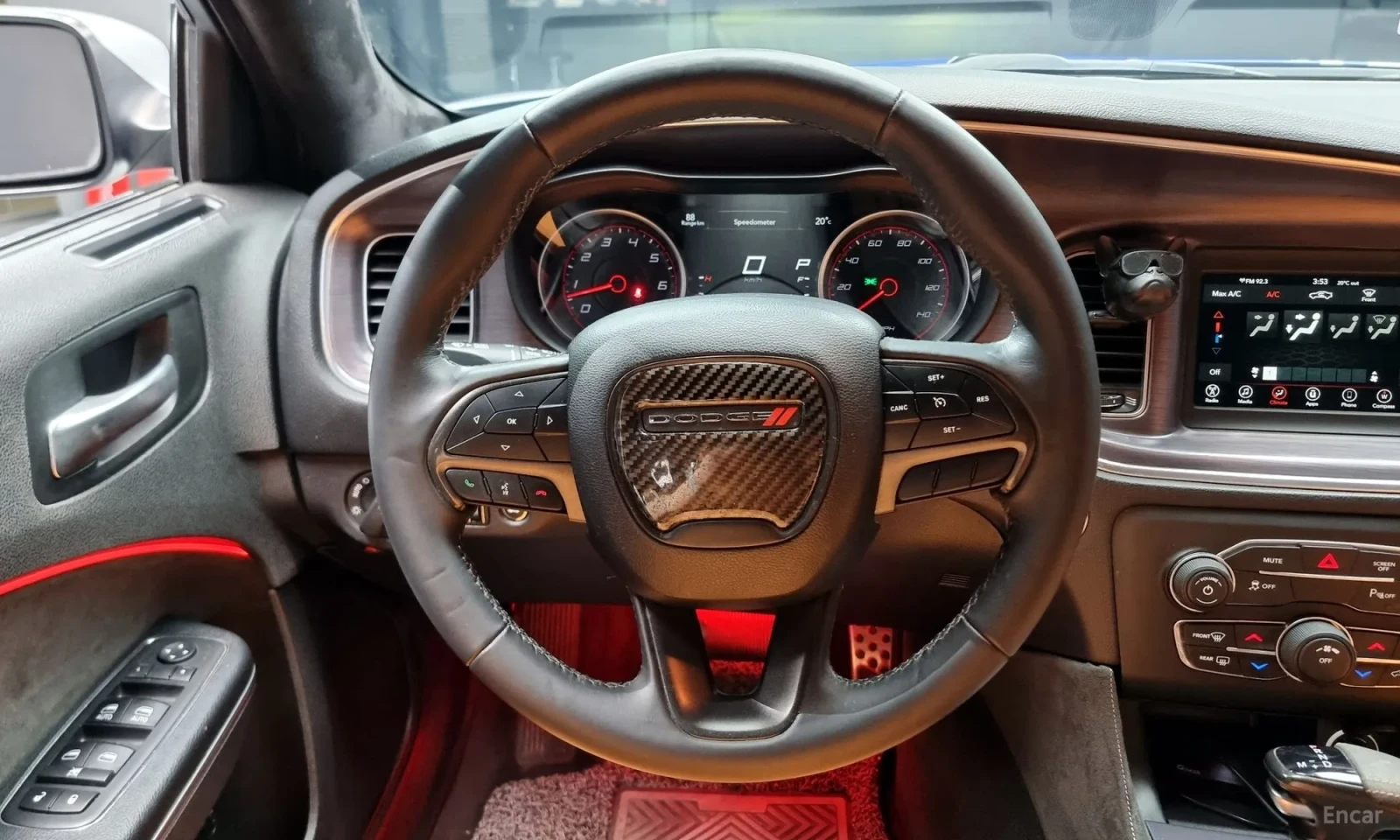 Dodge Charger SXT* TUNING* 65000KM!!!!, снимка 14 - Автомобили и джипове - 54940030