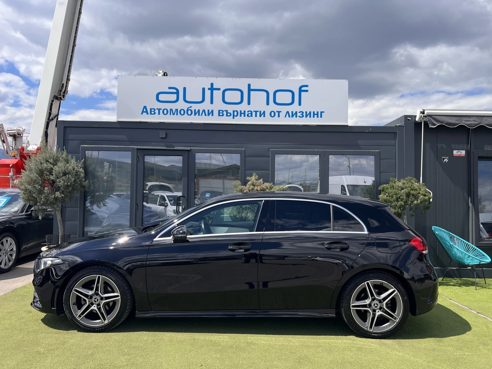 Mercedes-Benz A 180 AMG Line/1.3Т/136k.c./7АТ, снимка 2 - Автомобили и джипове - 55176760