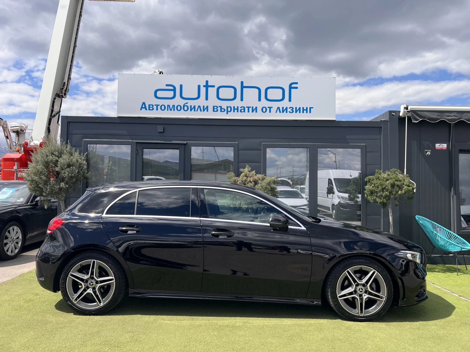 Mercedes-Benz A 180 AMG Line/1.3Т/136k.c./7АТ, снимка 5 - Автомобили и джипове - 55176760
